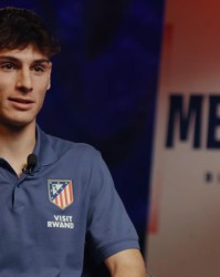 乐鱼体育比分-门多萨：我的比赛风格就是拿球、控球，帮助球队掌控比赛节奏